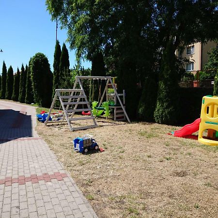 Grodzisko Pokoje Do Wynajecia Krynica Morska Exterior photo