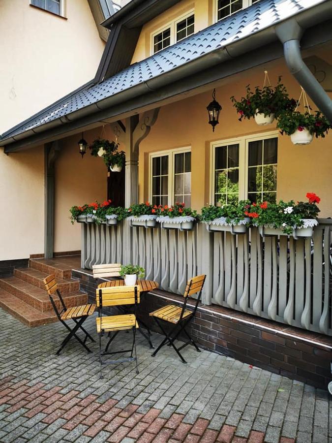 Grodzisko Pokoje Do Wynajecia Krynica Morska Exterior photo