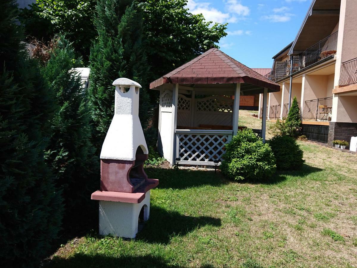 Grodzisko Pokoje Do Wynajecia Krynica Morska Exterior photo